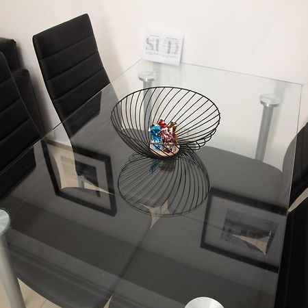 Nobel: Premium Two-Room Apartment In Bucharest'S City Center! Экстерьер фото