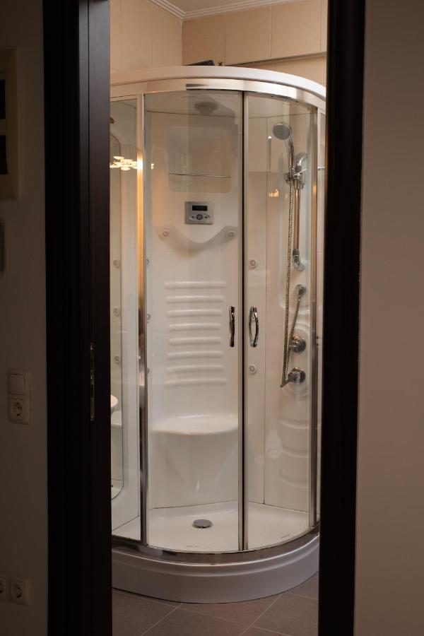 Nobel: Premium Two-Room Apartment In Bucharest'S City Center! Экстерьер фото