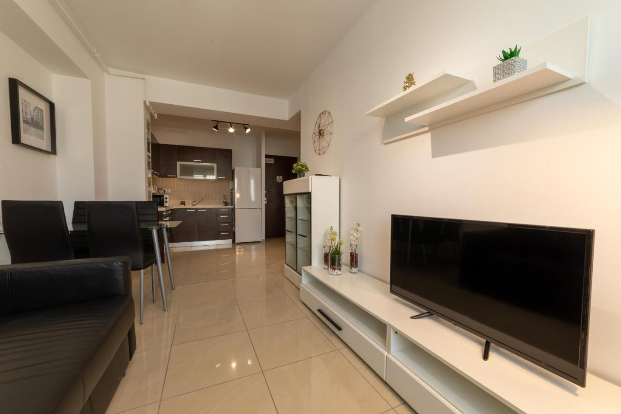 Nobel: Premium Two-Room Apartment In Bucharest'S City Center! Экстерьер фото